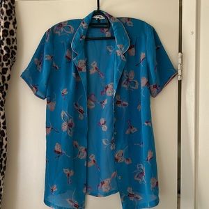 Lightweight blue floral button up tshirt, collared fits like s-m, japanese brand